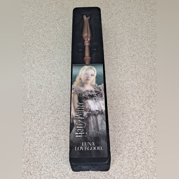 Lot of three  Harry Potter Wands Luna Lovegood Deathly Hallows Narcissa Malfoy - Picture 13 of 17